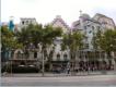Barcelone, l'Eixample, Manana de la Discordia, De gauche  droite : Casa Lleo Morera (par Lluis Domnech i Montener), Casa Amatller (par Puigi i Cadafalch), Casa Battlo (par Antoni Gaudi)