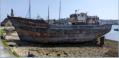 Camaret-sur-Mer, le port, cimetire de bateaux